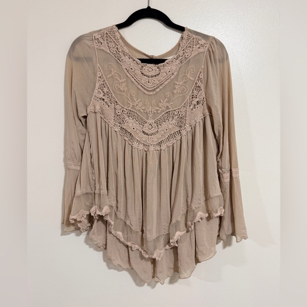 Altar'd State Taupe Lace Sheer Tunic Blouse Size medium Bell Sleeve Fairy core